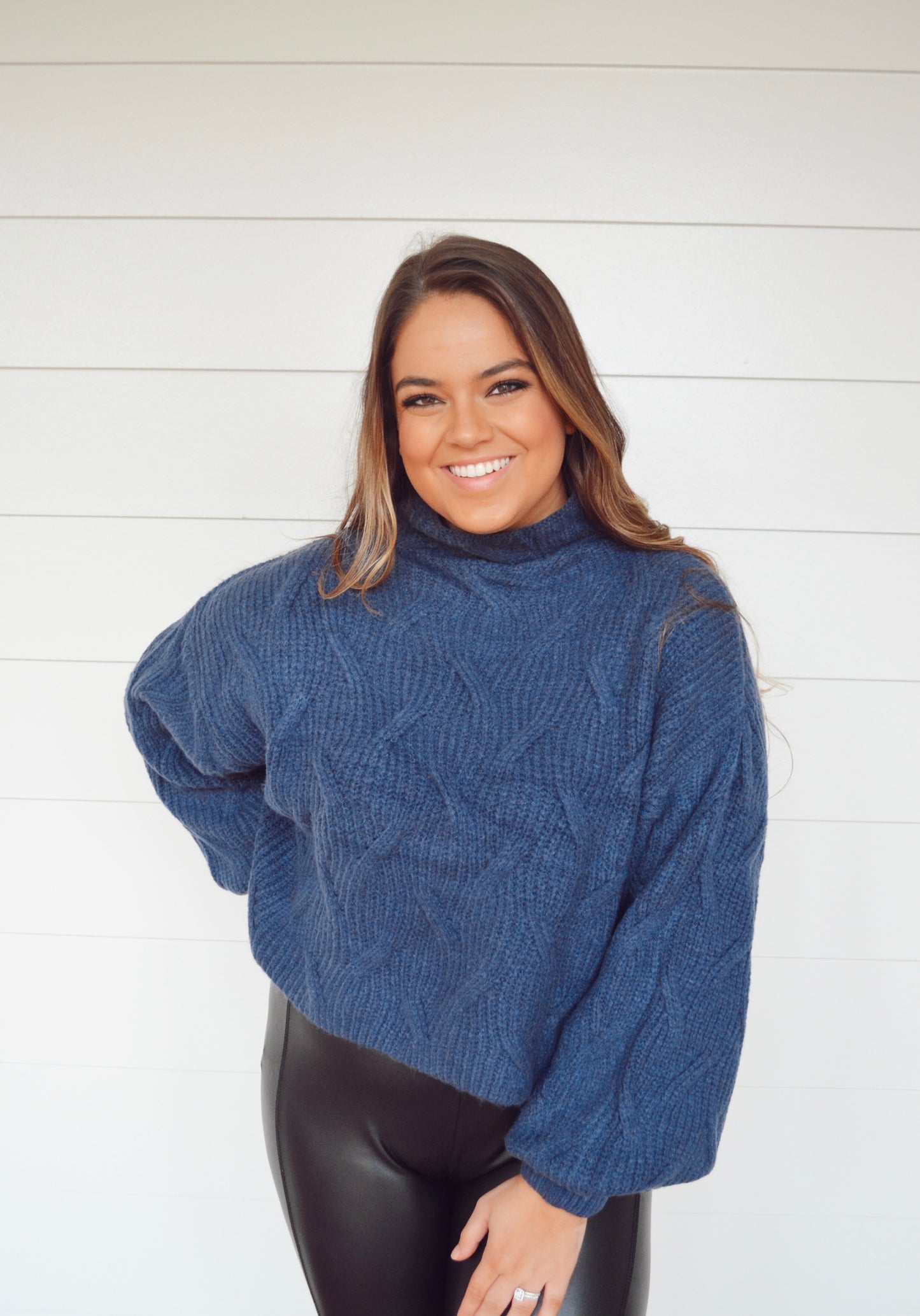 Chunky Knit Cable Sweater - Navy